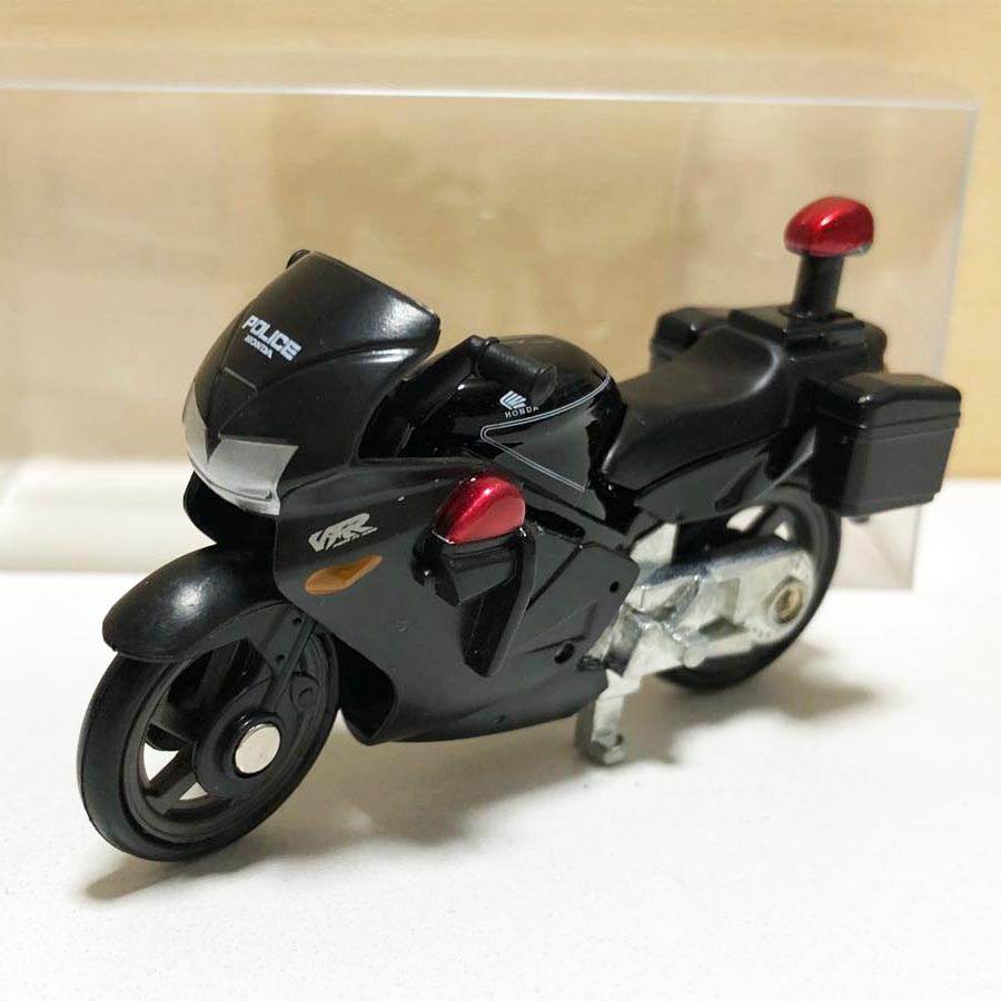 Xe motor cảnh sát Tomica Honda VFR 4 tỷ lệ 1/32