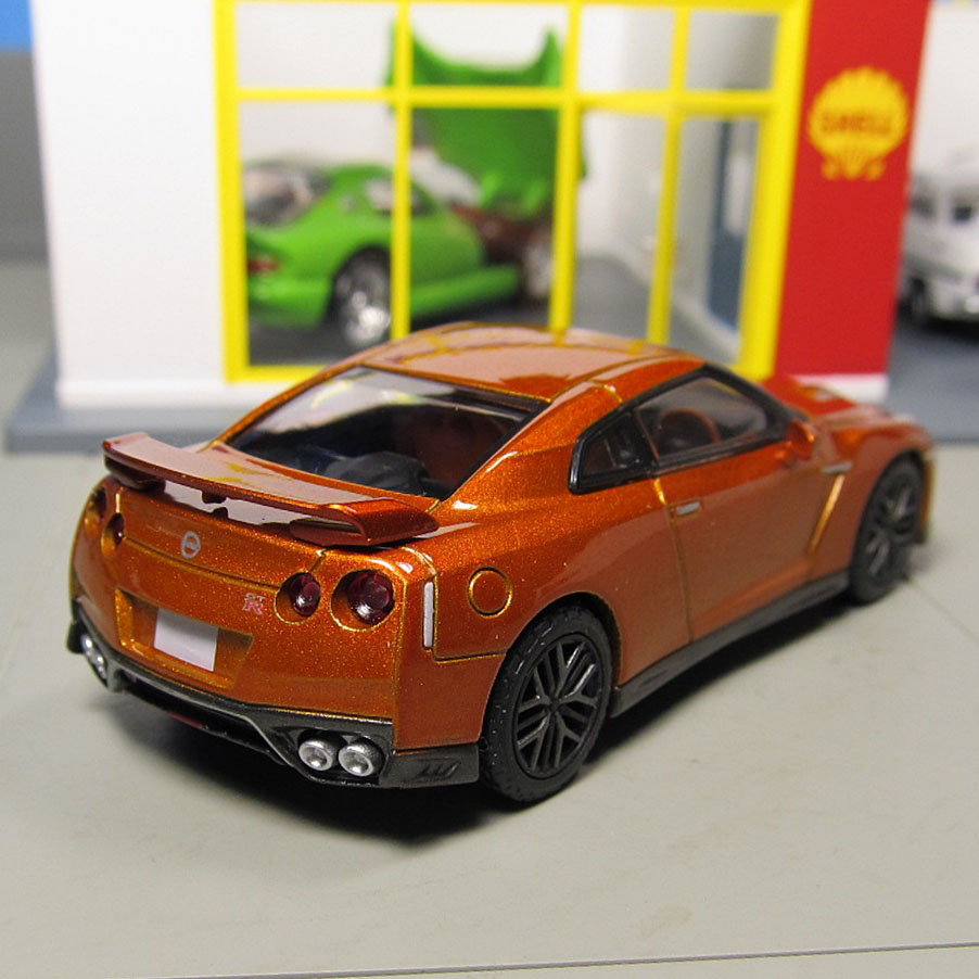 Xe ô tô mô hình Tomica Nissan GT-R - tỷ lệ 1/62 (Box)