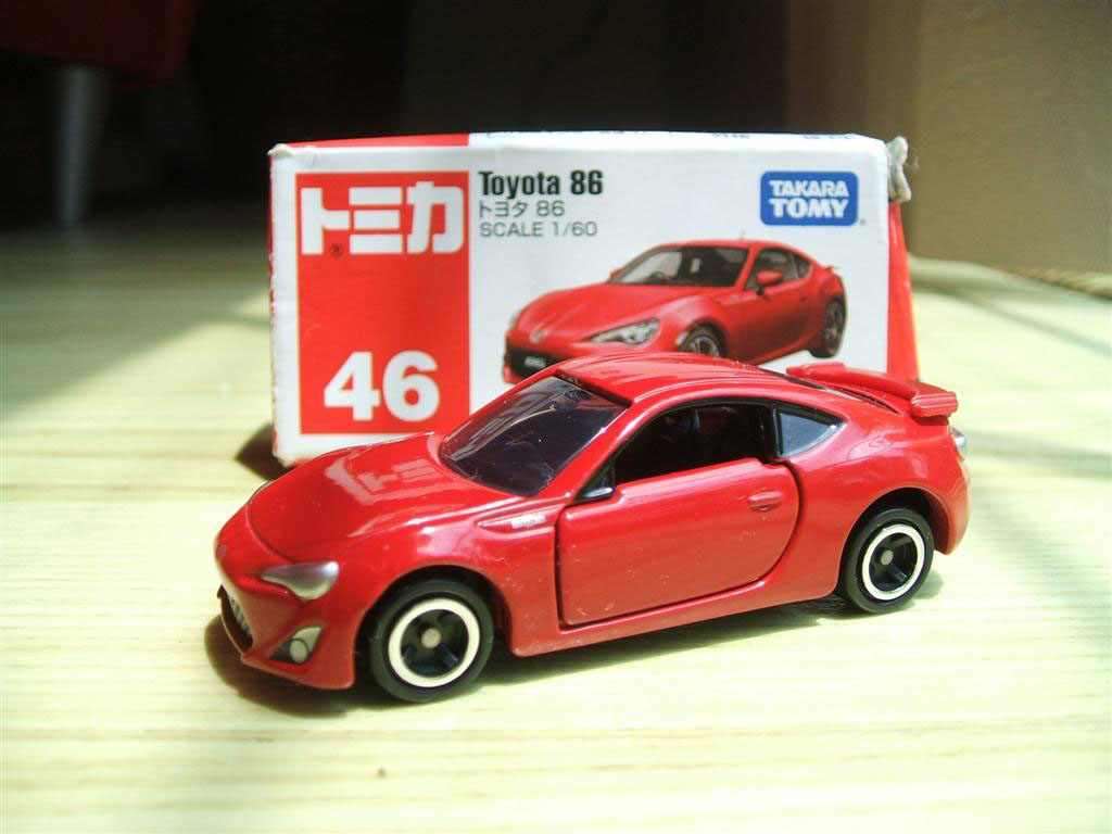 Xe ô tô mô hình Tomica Toyota 86