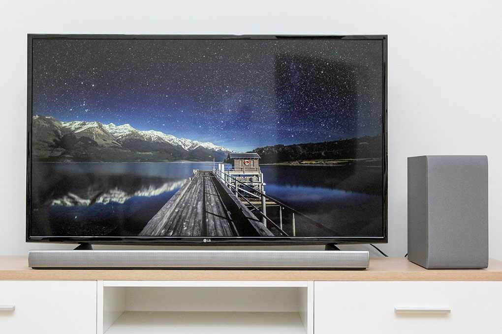 Dàn âm thanh loa thanh LG Sound Bar 2.1 SH5.DVNMLLK 
