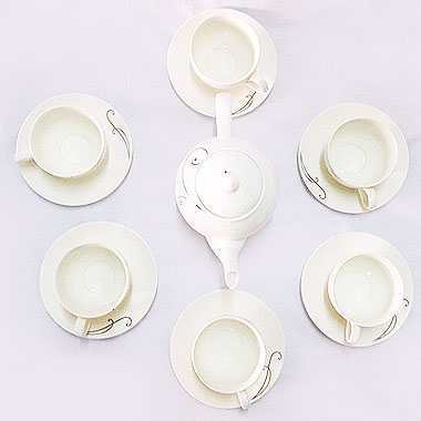 Bộ ấm trà hoa tiên sứ sương Sony