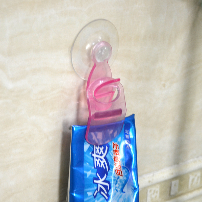 Vỉ 2 móc hít kẹp tuýp thuốc đánh răng, mỹ phẩm KM 811 hàng Nhật