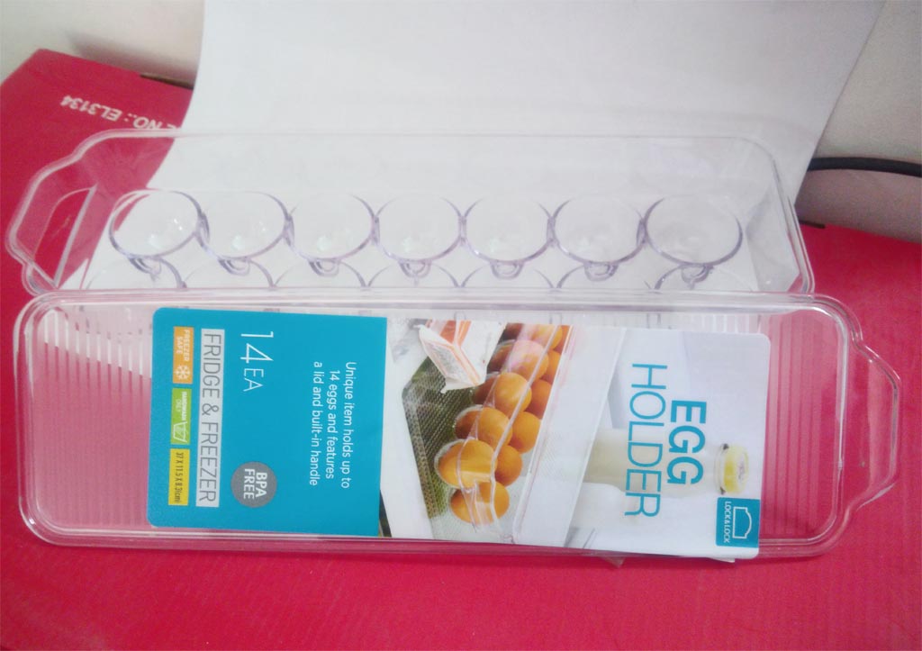 Khay đựng trứng 14 ngăn trong tủ lạnh có nắp Lock&Lock INP626