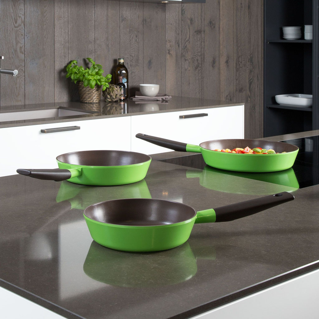 Chảo rán chống dính Cookware F2C Lock&lock 20cm đáy từ xanh lá