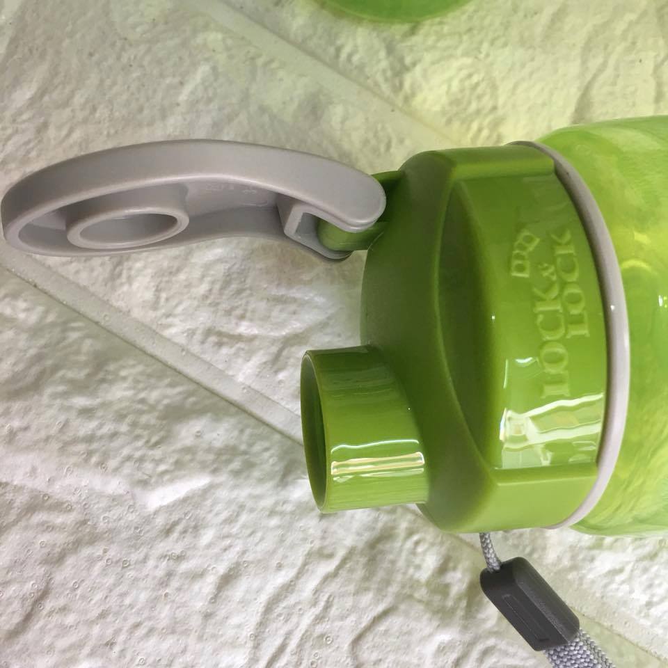 Bình nước thể thao Lock&Lock HPP727 dung tích 500ml màu xanh lá