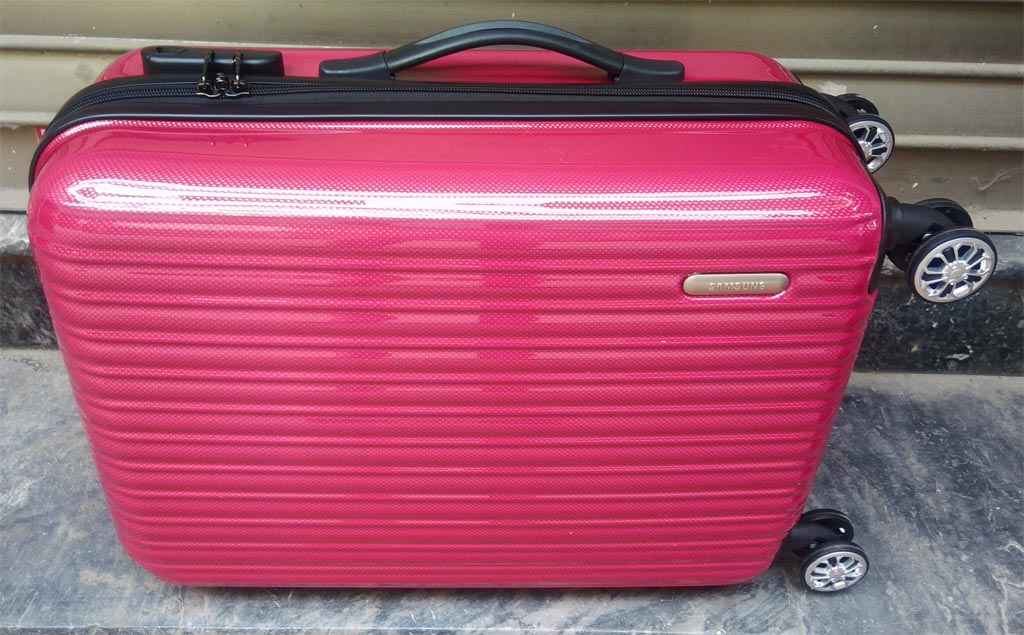 Vali kéo xách tay Travel Zone 20 Inch Lock&Lock