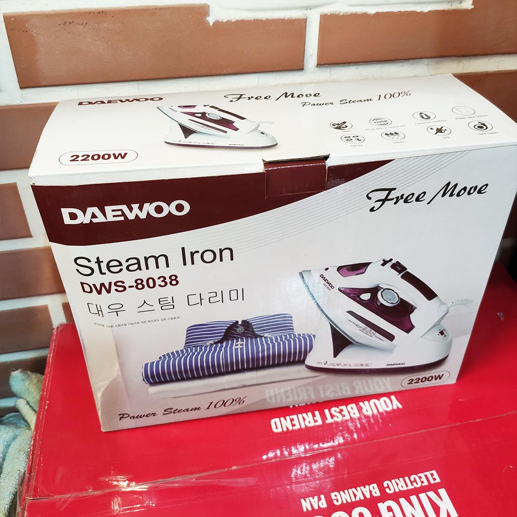 Bàn ủi hơi nước không dây cao cấp Daewoo DWS-8038 công suất 2200W