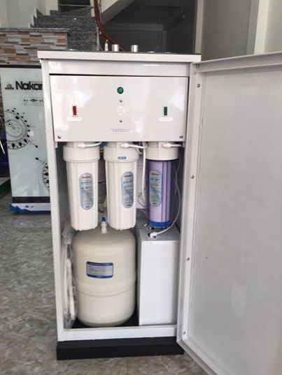 Máy lọc nước RO nóng nguội lạnh Makano MKW-33709H chính hãng, bảo hành 5 năm (9 lõi)